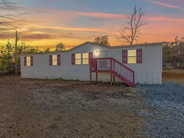 440 Heritage Hills Dr, Spartanburg, SC 29307