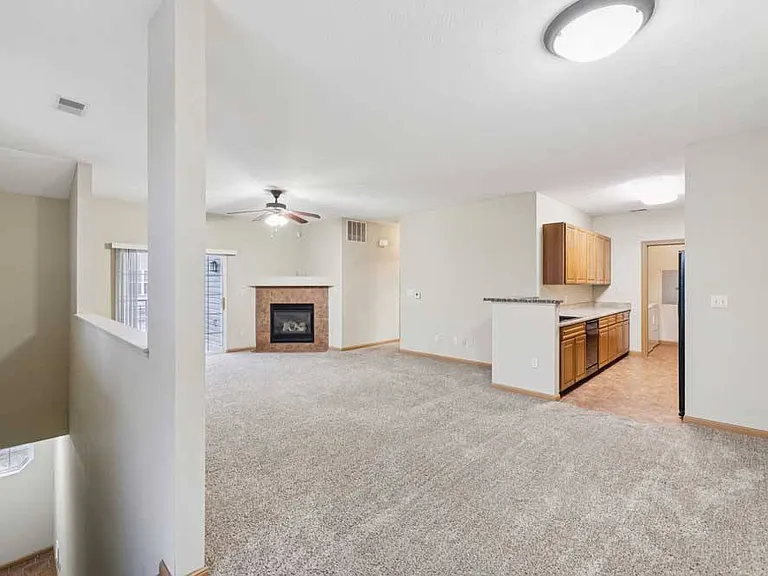 Stone Ridge Estates Apartments & Duplexes — Photo 96