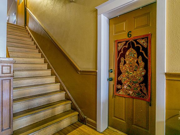 5th image of 1167 N Logan St APT 6