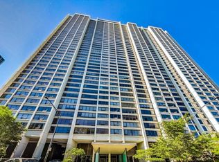 2800 N Lake Shore Dr APT 414, Chicago, IL 60657