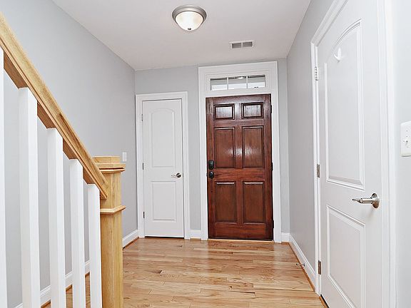 2nd image of 307 Poplar Glen Ct