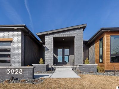 3828 S 212th St, Elkhorn, NE, 68022