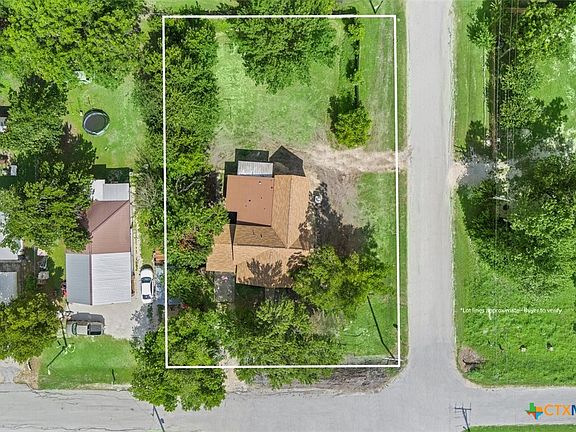 4th image of 405 S Evie St