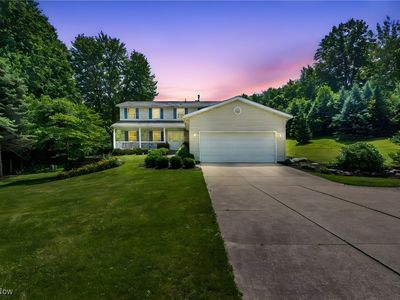 7700 Stonewood Dr NW, North Canton, OH, 44720