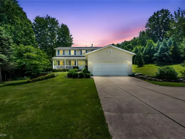 7700 Stonewood Dr NW, North Canton, OH 44720