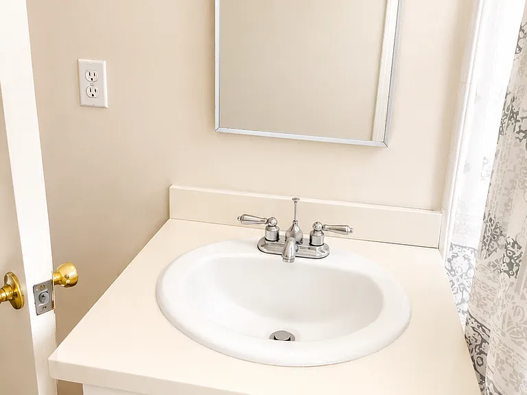 6327 Coldwater Canyon Ave #2 — Photo 7