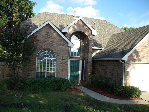 2nd image of 7704 Heathrow Dr