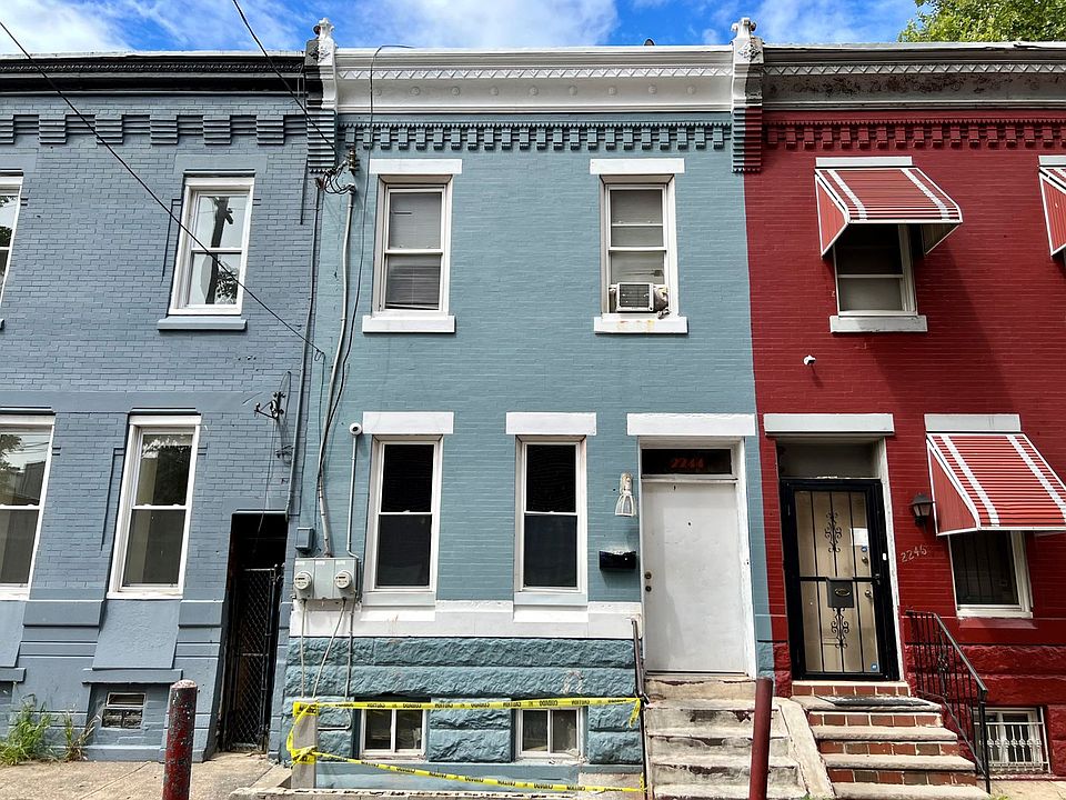 1st image of 2244 N Carlisle St #1