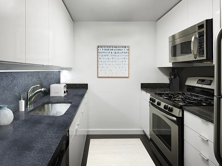 89 Murray St #5L — Photo 5