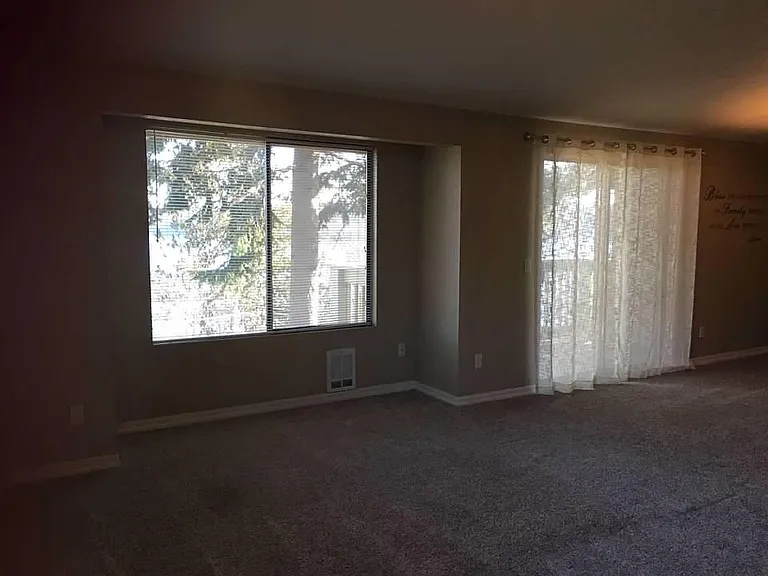 1700 W Sunn Fjord Ln #L — Photo 12