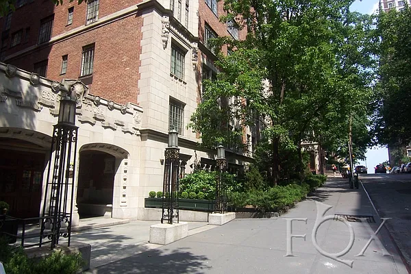 Sold by Fox Residential Group | media 17