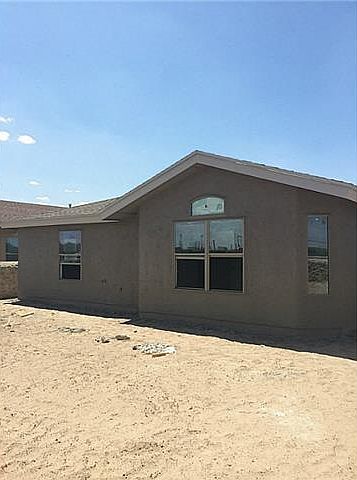 2nd image of 118 Alamito Creek Ave