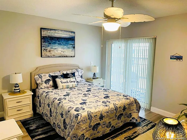 2929 SE Ocean Blvd #J8 — Photo 8