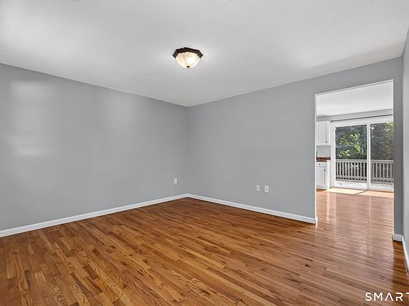 5th image of 224 Anns Farm Road