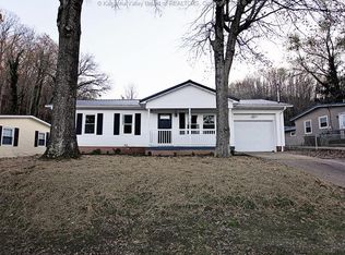 313 Sun Valley Dr, Saint Albans, WV 25177