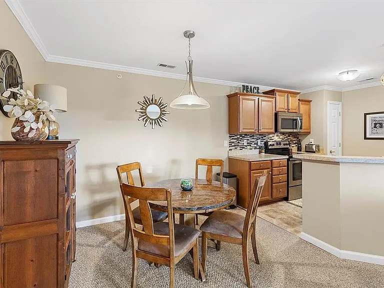 211 S Knollwood Dr #2305 — Photo 8