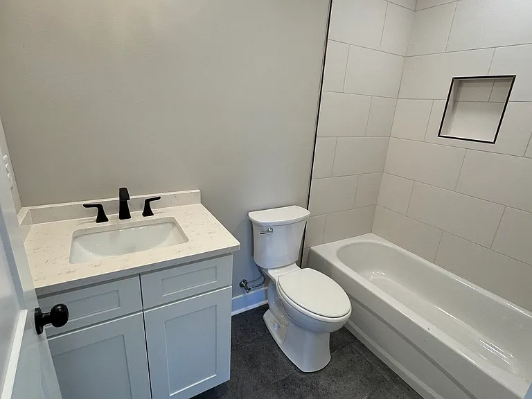 801 Sapphire Rd NW — Photo 5