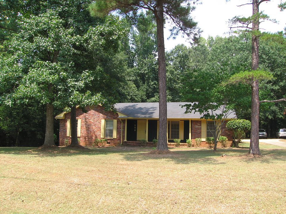 500 Connie Dr.