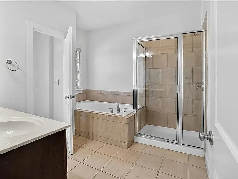 2110 Westhill Dr SE — Photo 13