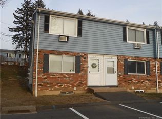 461 Spring St APT 5B, Naugatuck, CT 06770