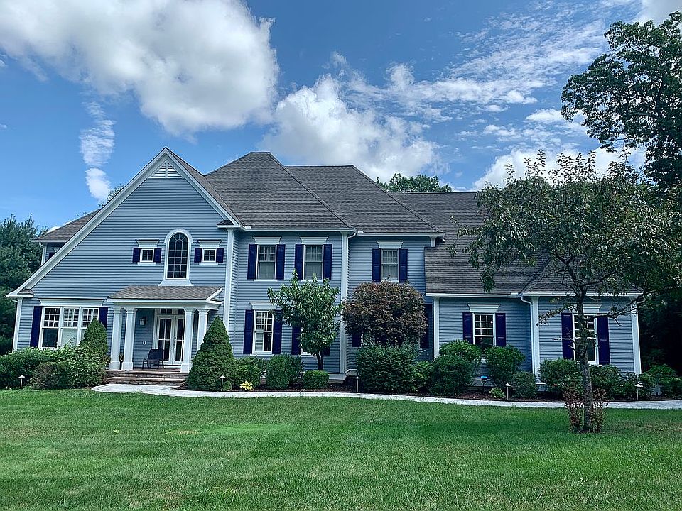 1st image of 43 Wildwood Dr