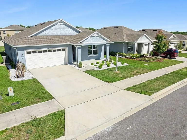 5235 Mahogany Dr — Photo 3