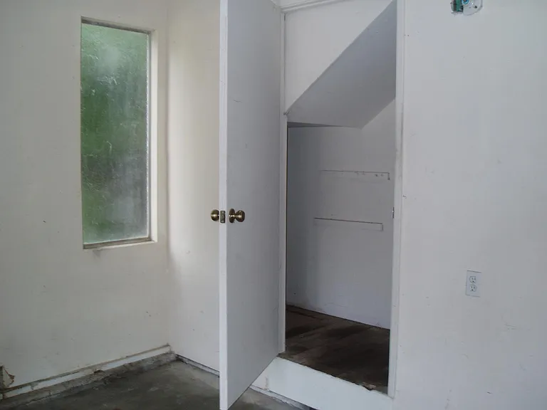 6033 Leafwood Dr — Photo 32