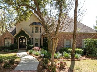 121 Sandy Ford Rd, Fairhope, AL 36532