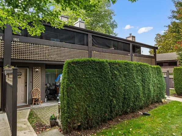 34909 Old Yale Rd #915, Abbotsford, BC V3G 2E7