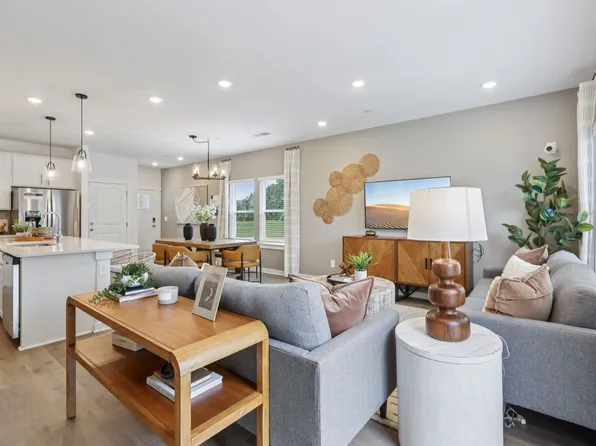 Opal Plan, Cedarcrest Townhomes