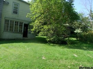 59 McKinley Pl, Gloversville, NY 12078