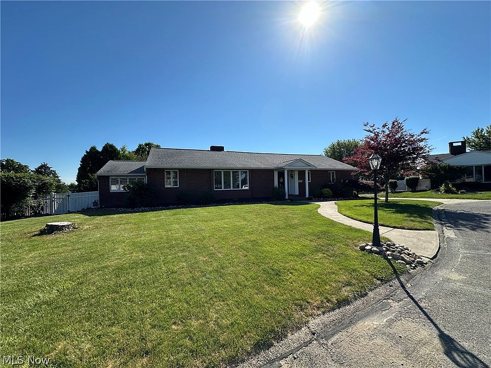 1st image of 150 Sharmont Dr