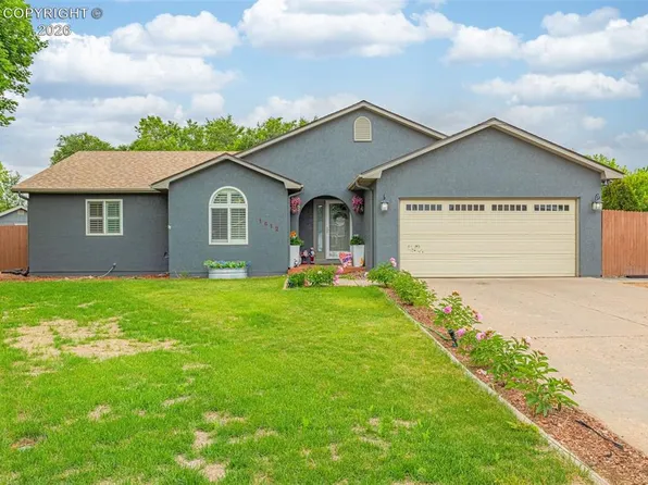 1412 Redwood Ct, Canon City, CO 81212