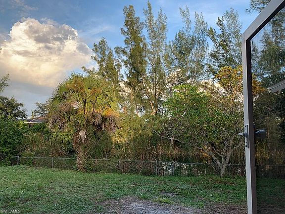 4th image of 1813 SW 17th Pl #71
