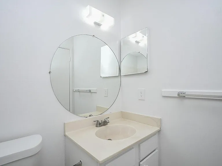 10603 S Wilcrest Dr #41 — Photo 29