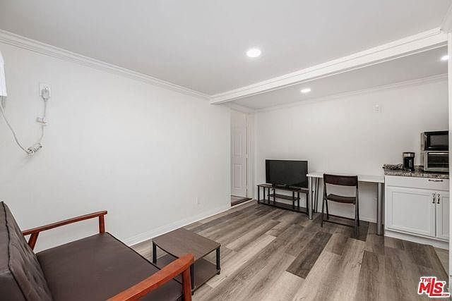 1st image of 1123 W 161st St #1123