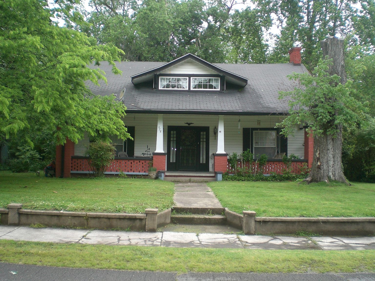 378 Third St, Guthrie, KY 42234 Zillow
