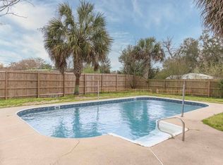4 Adkinson Dr, Pensacola, FL 32506
