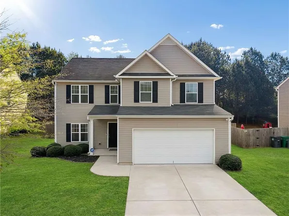 78 Valley Brook Ct, Dallas, GA 30132