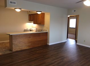 317 W Washington St #J, Springfield, IL 62701