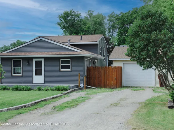 223 Dutton St, Eaton Rapids, MI 48827