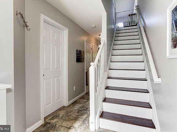 2nd image of 3603 Sherbrooke Cir