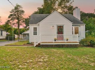 240 E Ohio Avenue, Southern Pines, NC 28387