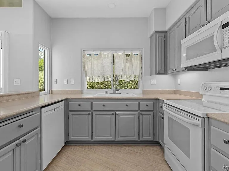 4878 Marathon Way — Photo 26