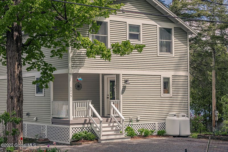 5th image of 3045 E South Shore Drive