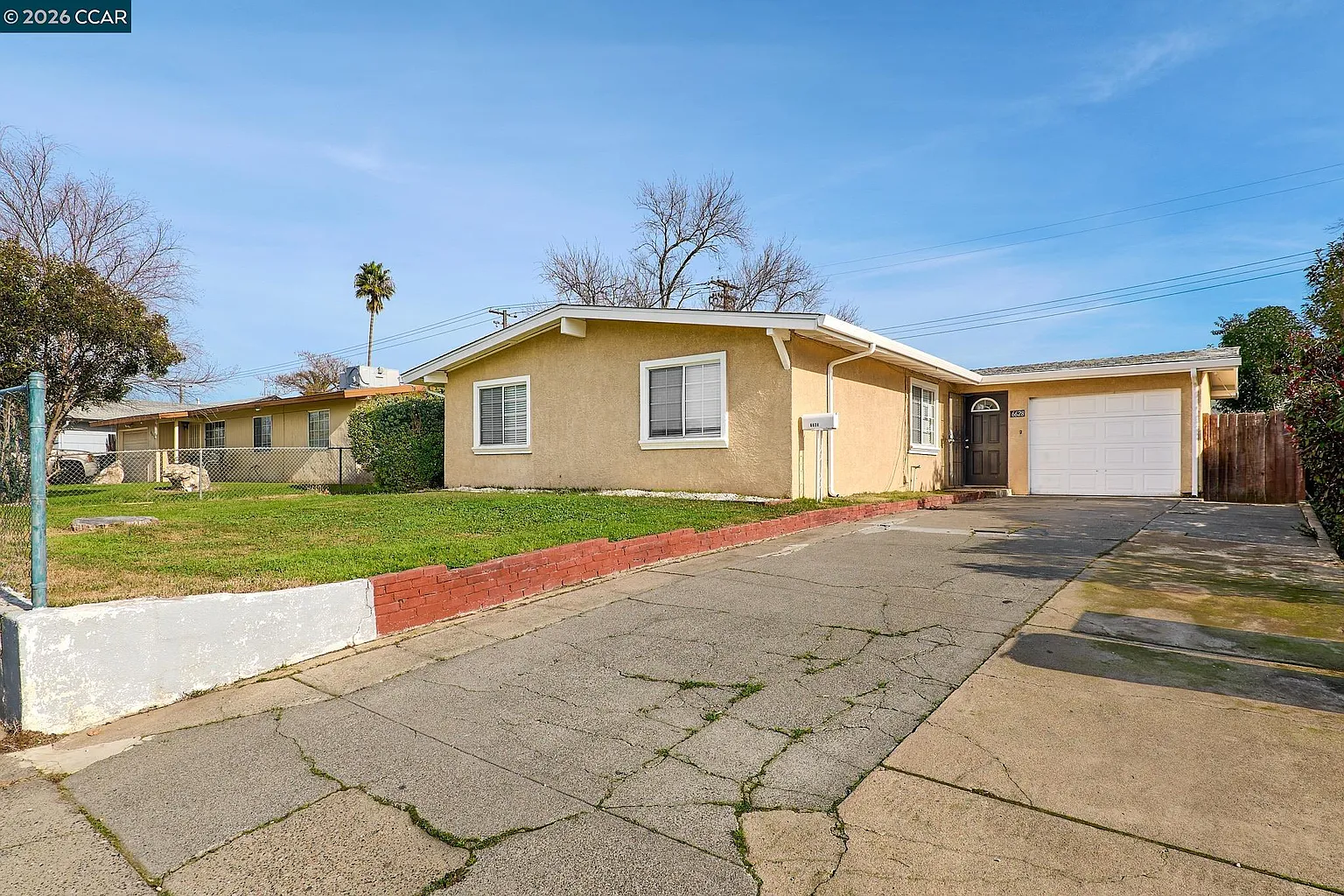 6628 Thomas Dr photo 1