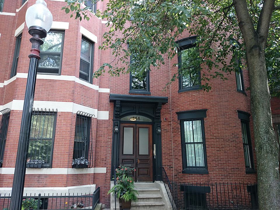 2nd image of 144 Warren Ave
