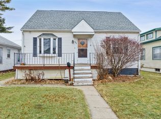 640 22nd Ave SW, Cedar Rapids, IA 52404