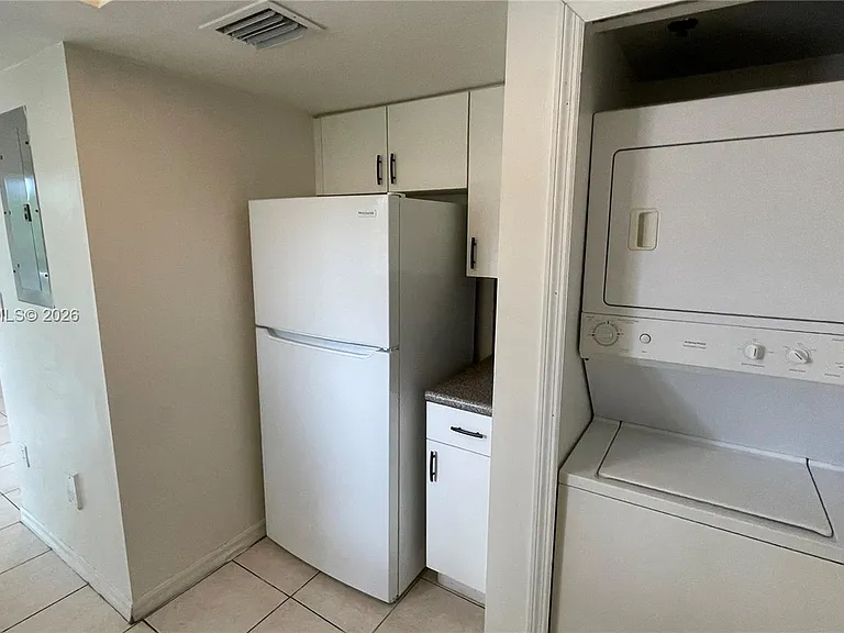 2475 NW 16th Street Rd #309 — Photo 8