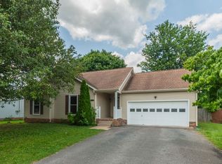 1602 Annie Ln, Columbia, TN 38401